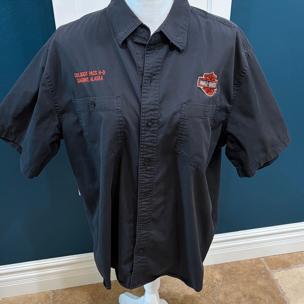 Harley Davidson black short sleeve vented shirt